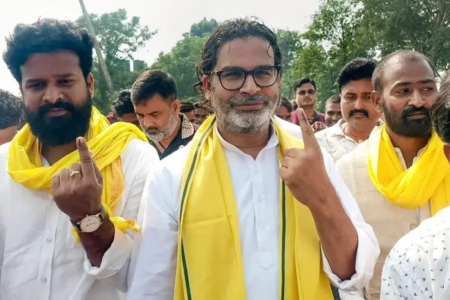 Prashant Kishor Targets JD(U) Amid Anant Singh-Neeraj Kumar Feud, Says Party Is Losing Its Political Space — image 2