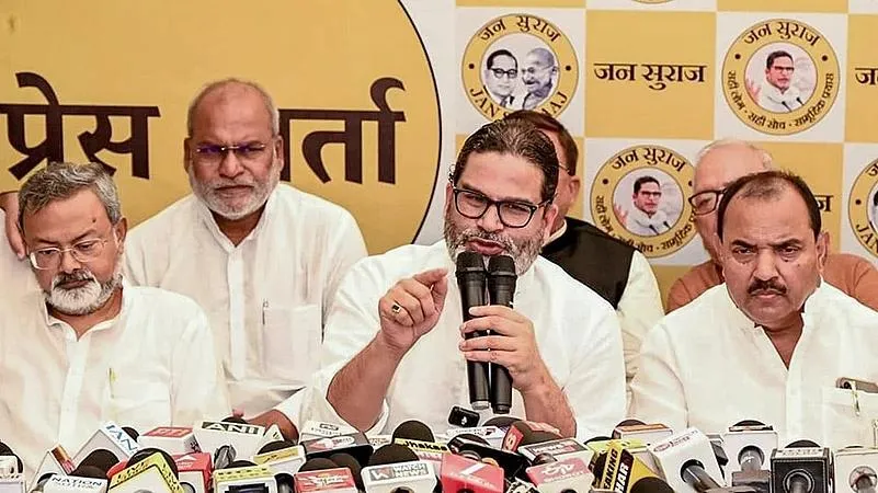Prashant Kishor Targets JD(U) Amid Anant Singh-Neeraj Kumar Feud, Says Party Is Losing Its Political Space — image 3