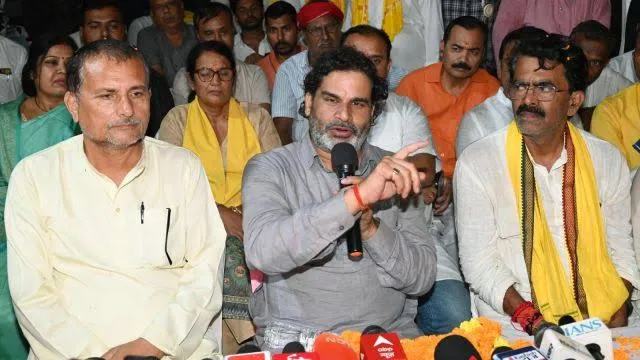 Prashant Kishor Promises 10,000 Jobs in Every Graduate Seat, 7th Pay Commission Benefits for Teachers — image 2